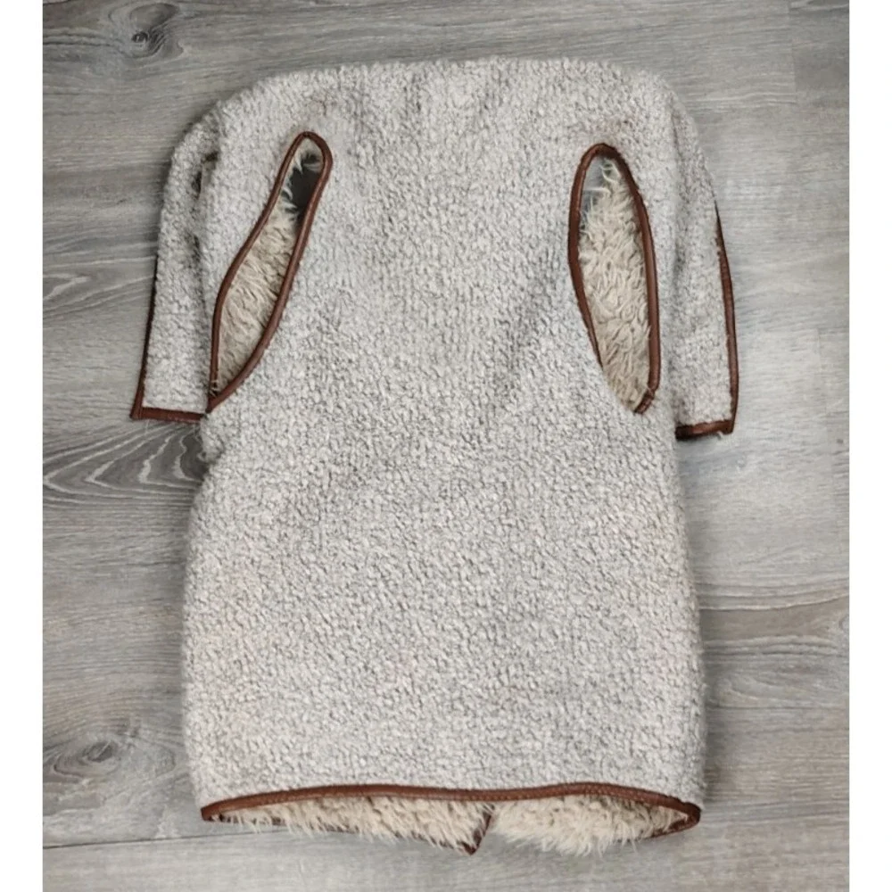 Love Tree Faux Fur Sherpa Vest Large Open‎ Pockets Wool Blend Beige